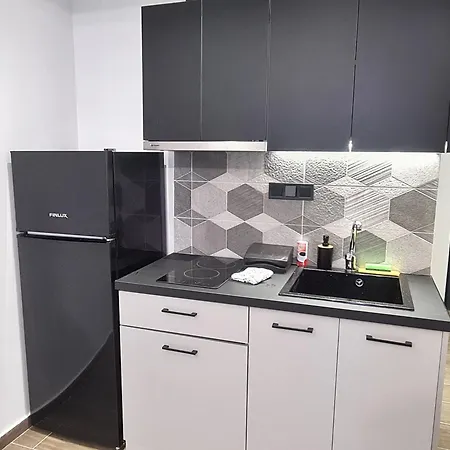 Agnanti-apartments *