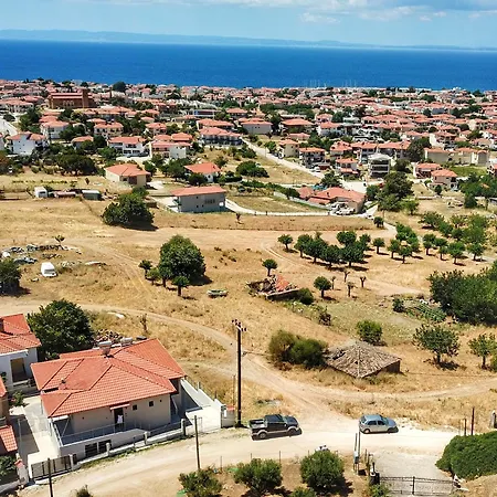 Agnanti-apartments * نيكيتي